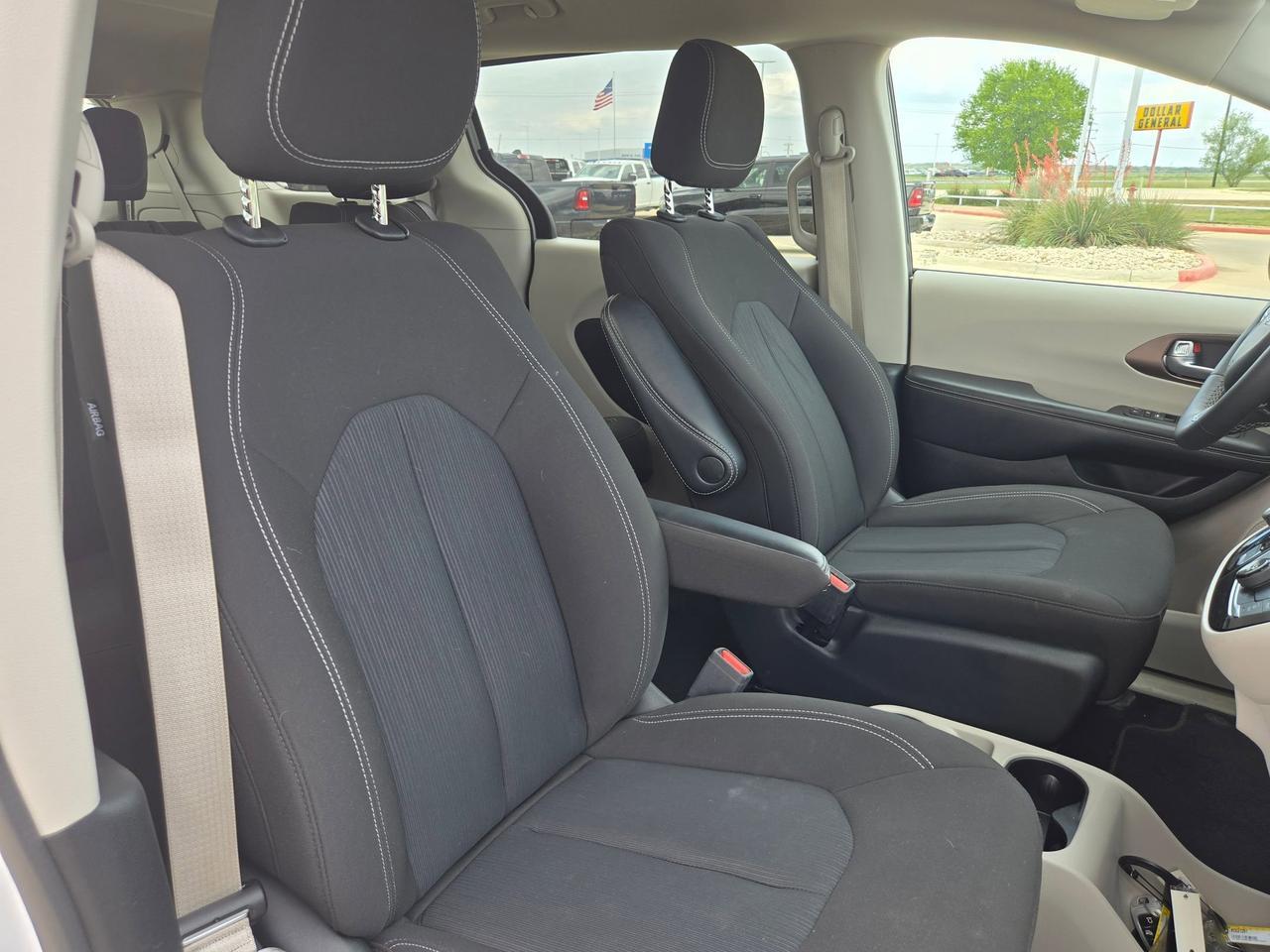 2023 Chrysler Voyager LX Castroville TX