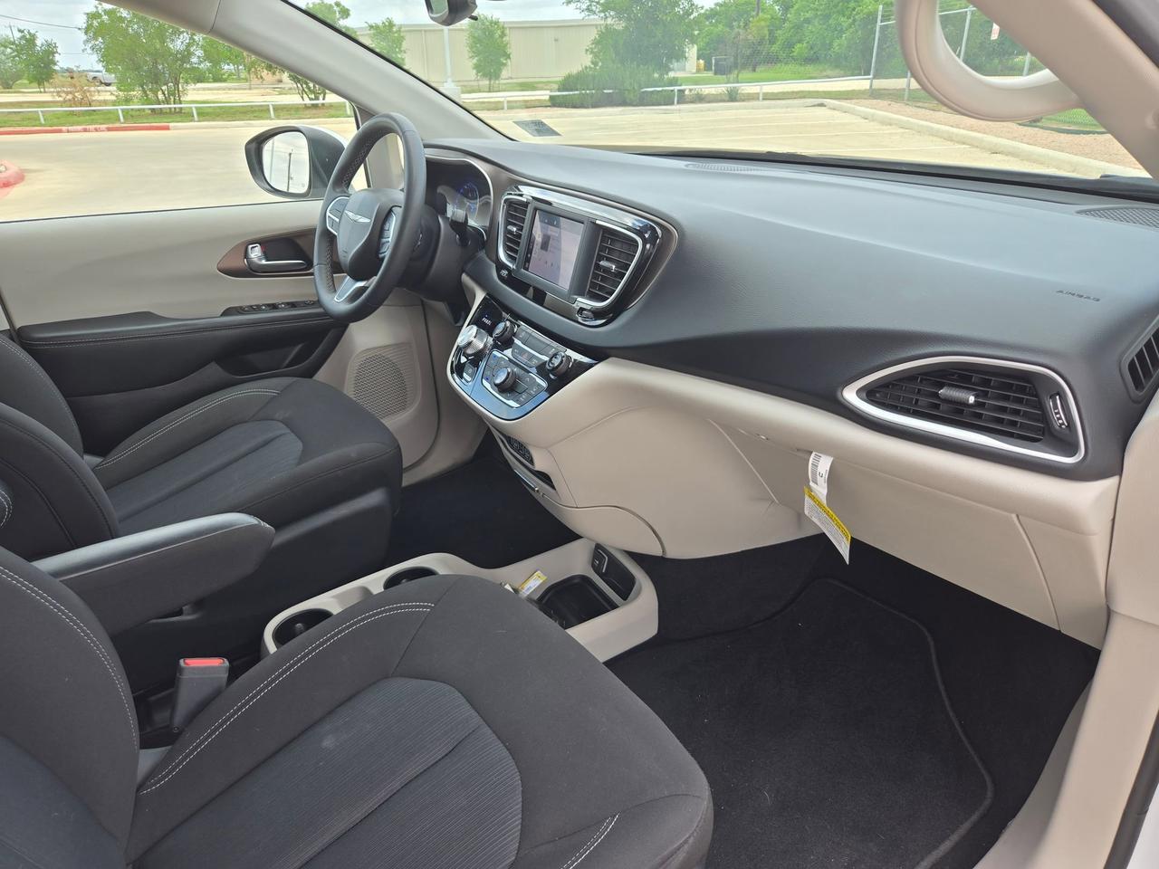 2023 Chrysler Voyager LX Castroville TX