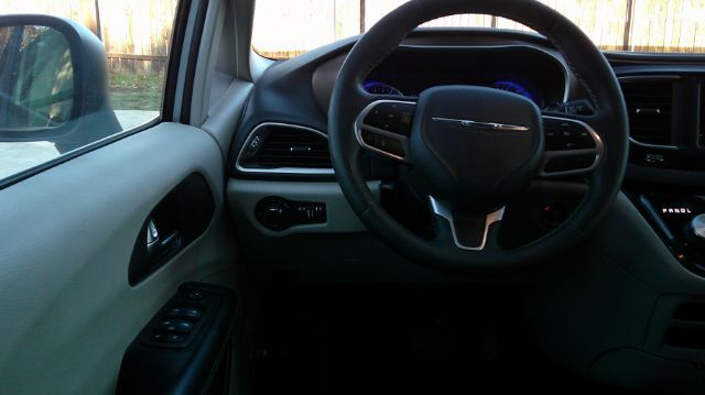 2023 Chrysler Voyager LX San Antonio TX