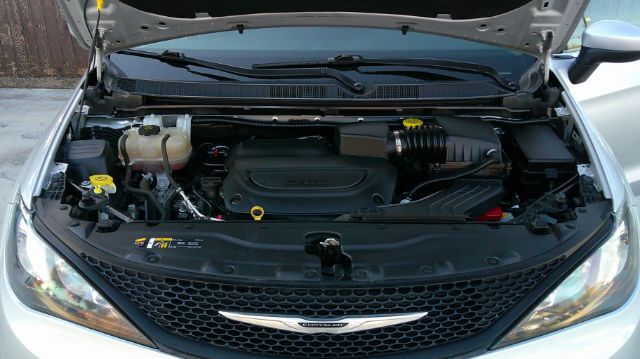 2023 Chrysler Voyager LX San Antonio TX