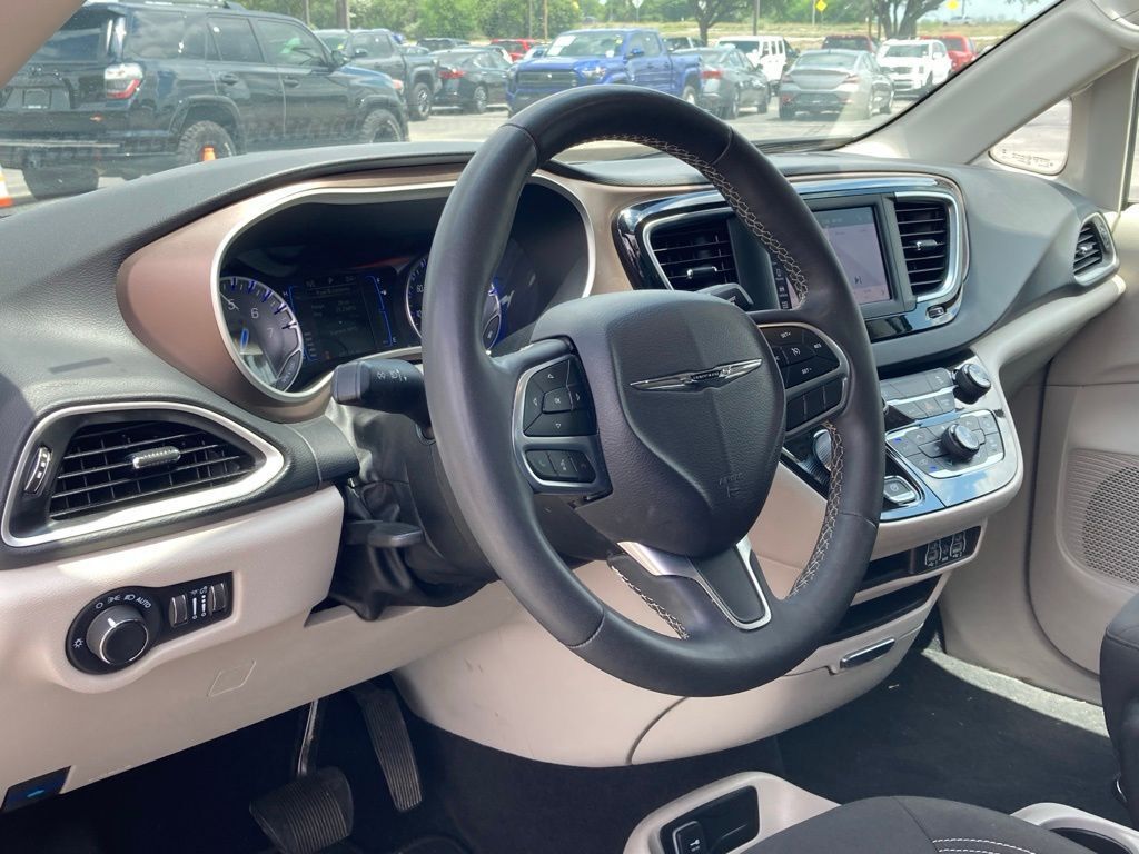 2023 Chrysler Voyager LX San Antonio TX