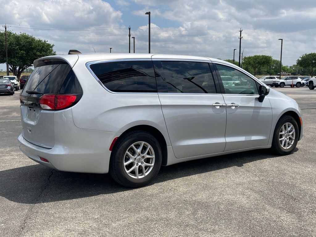 2023 Chrysler Voyager LX San Antonio TX