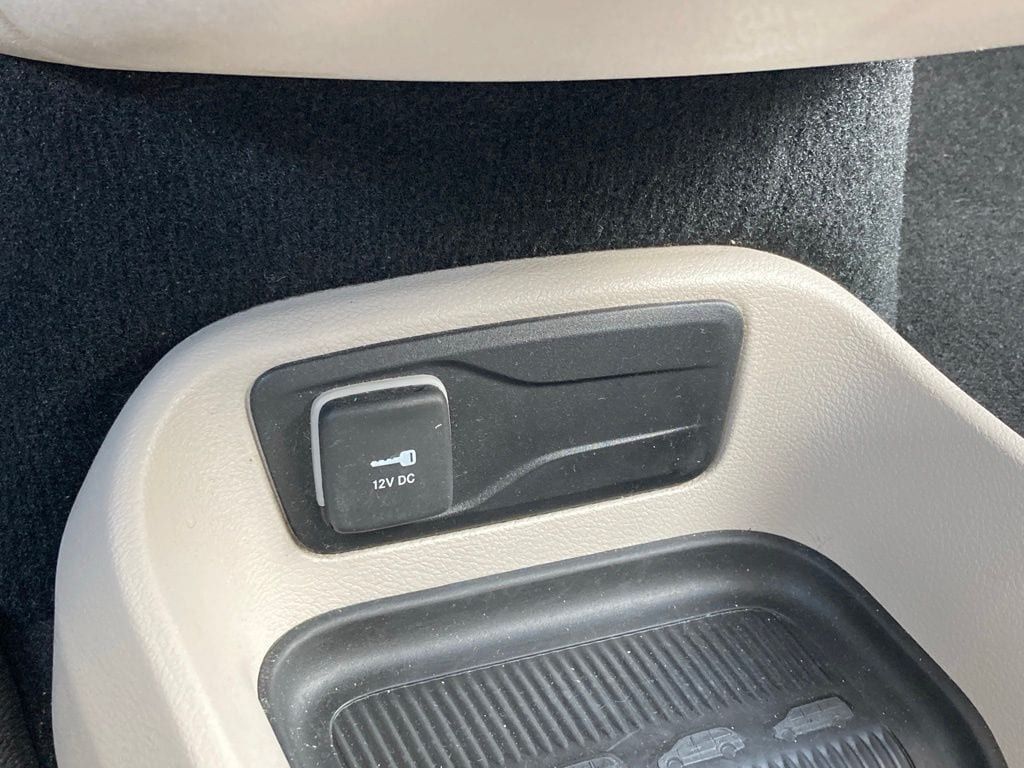 2023 Chrysler Voyager LX San Antonio TX