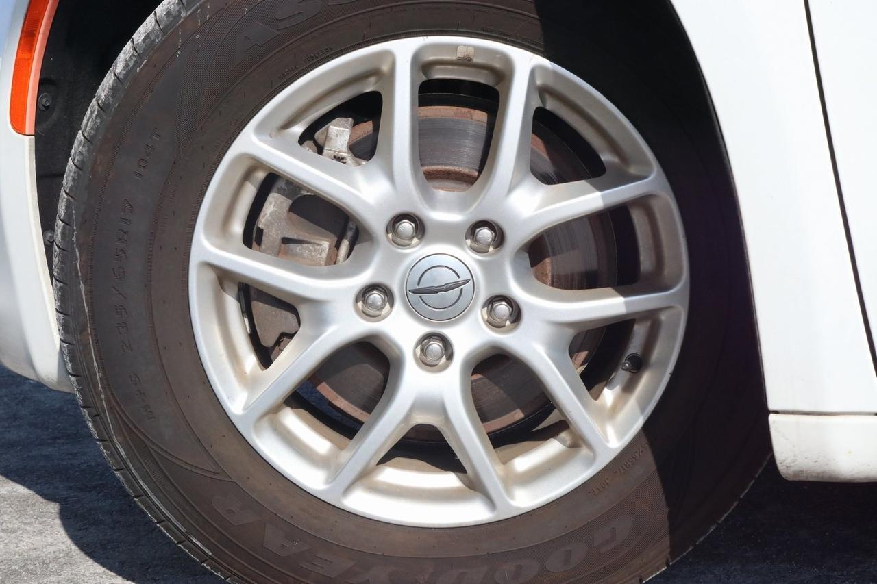 2023 Chrysler Voyager LX Fredericksburg VA