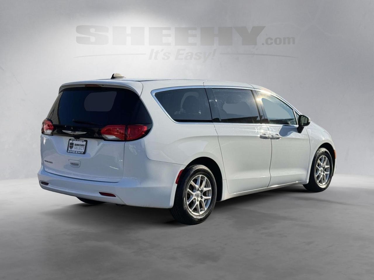 2023 Chrysler Voyager LX Fredericksburg VA
