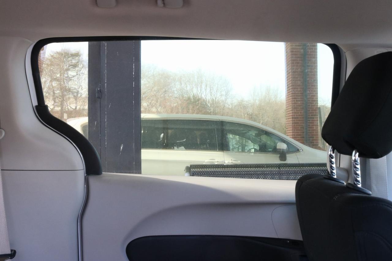 2023 Chrysler Voyager LX Fredericksburg VA