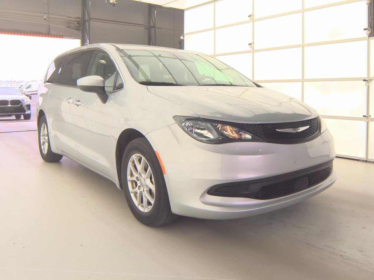 2023 Chrysler Voyager