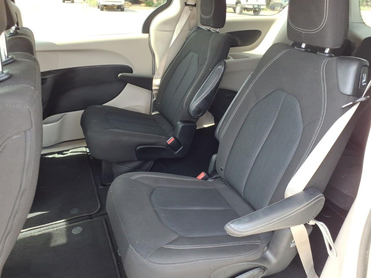 2023 Chrysler Voyager (fleet-only) LX Uvalde TX
