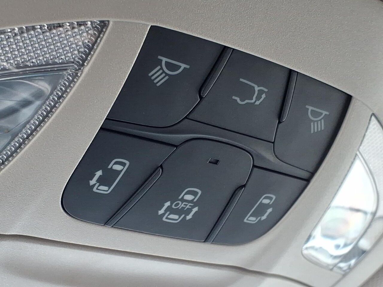 2023 Chrysler Voyager (fleet-only) LX Uvalde TX