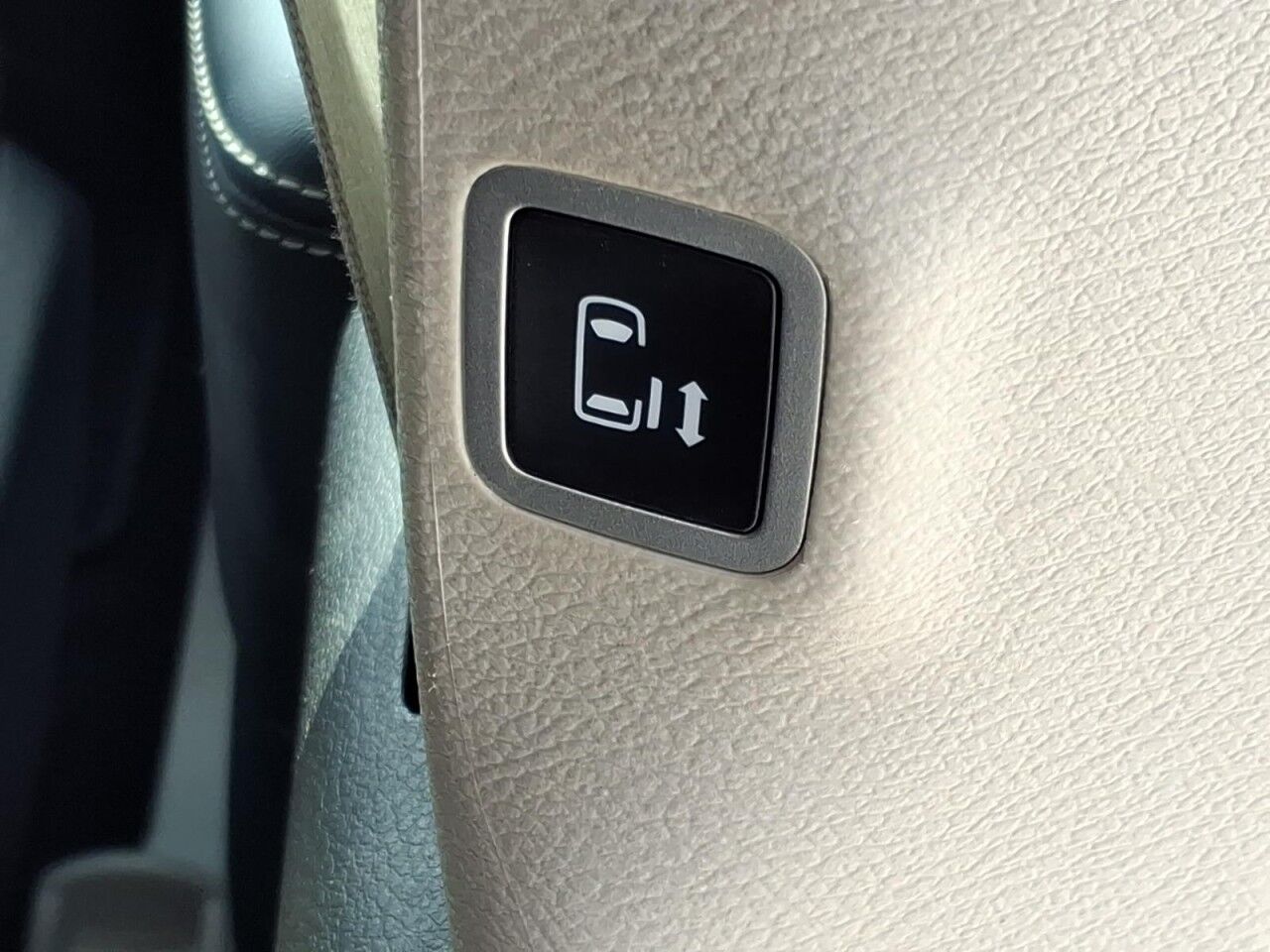 2023 Chrysler Voyager (fleet-only) LX Uvalde TX