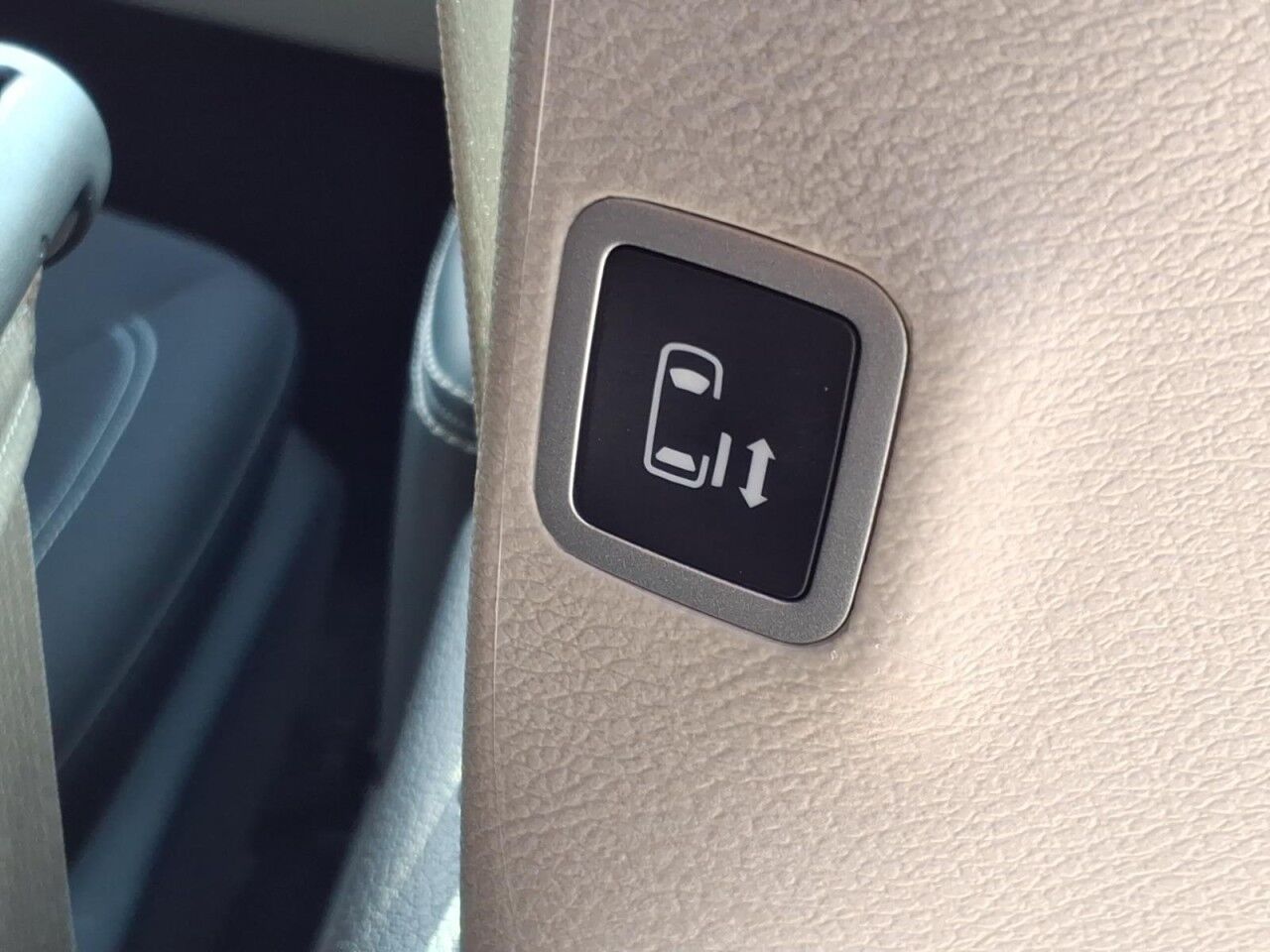 2023 Chrysler Voyager (fleet-only) LX Uvalde TX