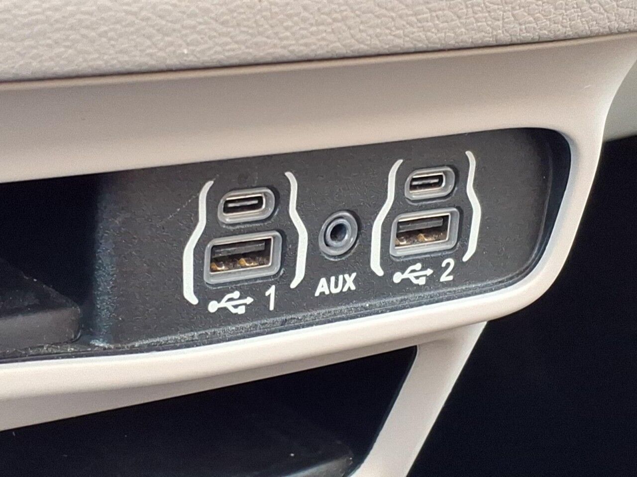 2023 Chrysler Voyager (fleet-only) LX Uvalde TX