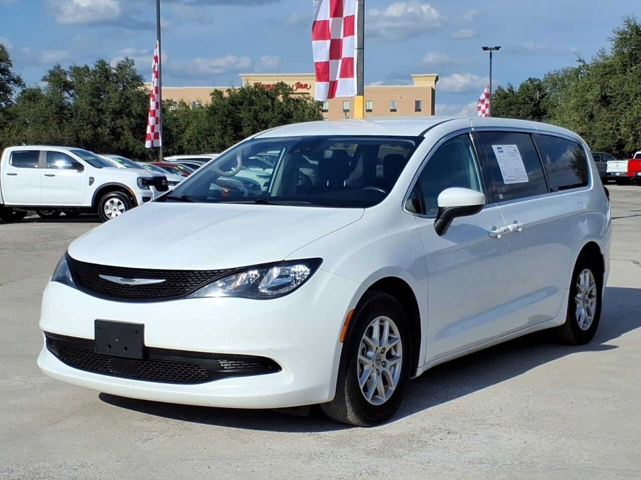 2023 Chrysler Voyager (fleet-only) LX Uvalde TX