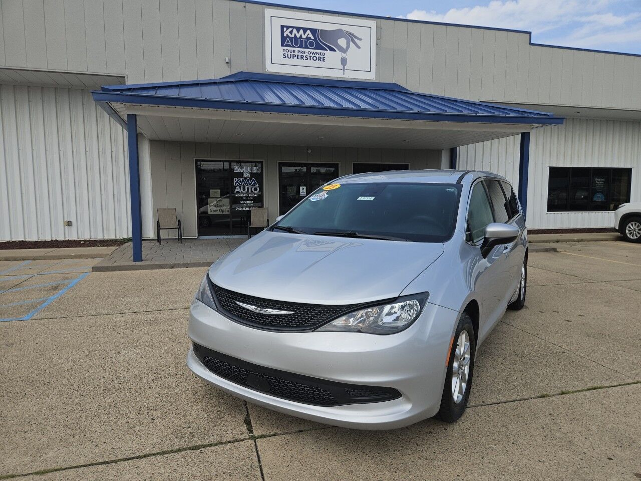 2023 Chrysler Voyager (fleet-only) LX Marietta OH