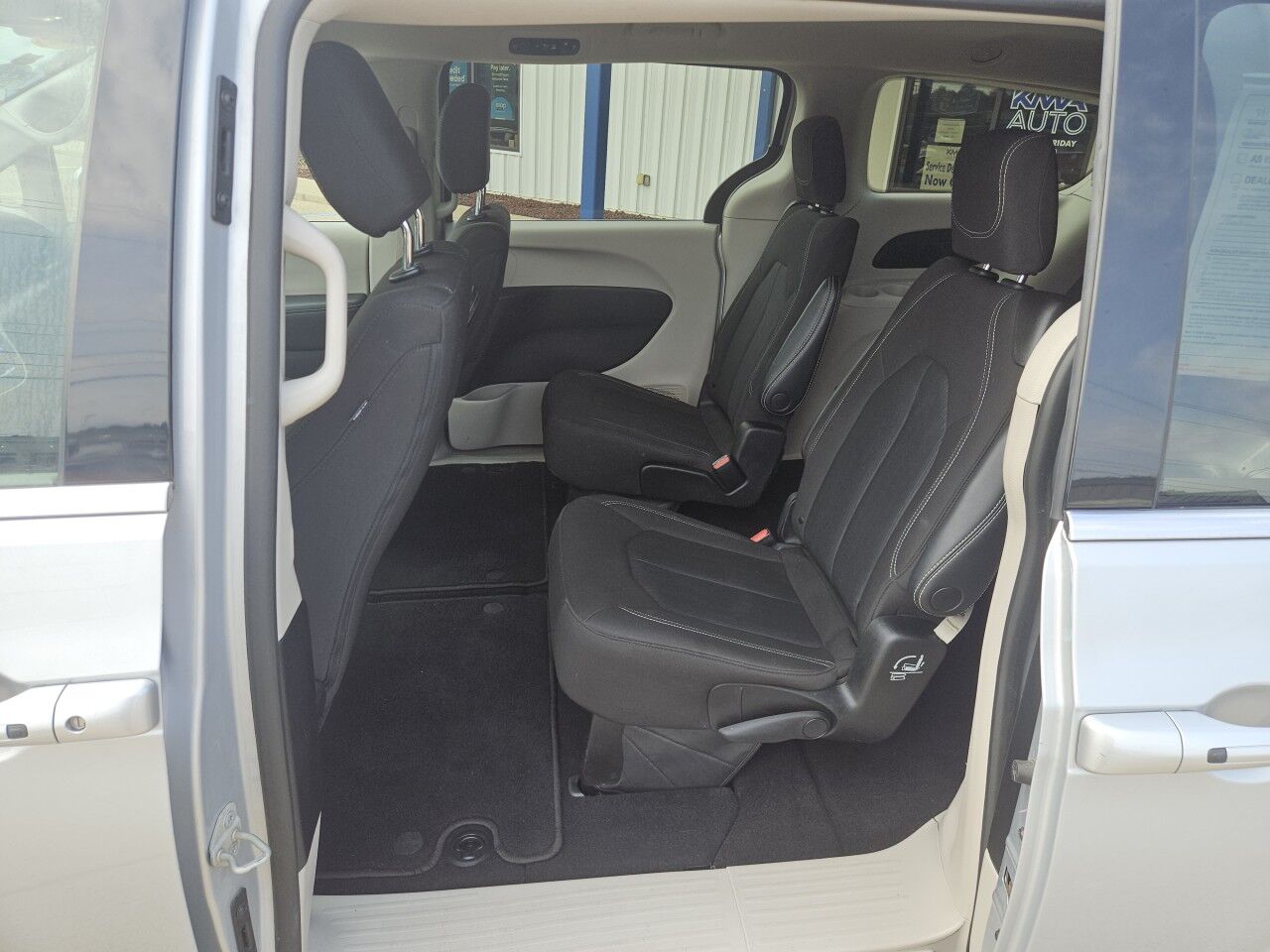 2023 Chrysler Voyager (fleet-only) LX Marietta OH