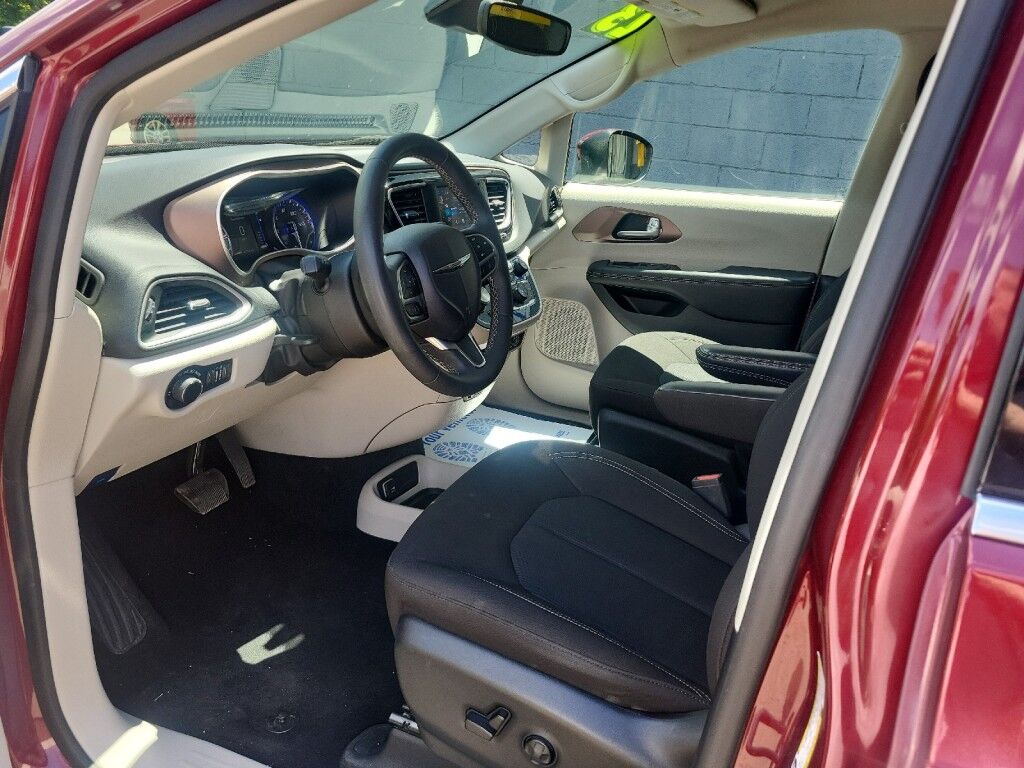 2023 Chrysler Voyager (fleet-only) LX Vestal NY