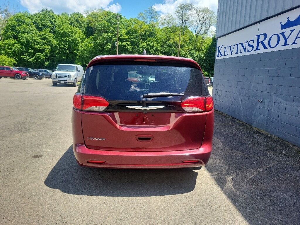 2023 Chrysler Voyager (fleet-only) LX Vestal NY