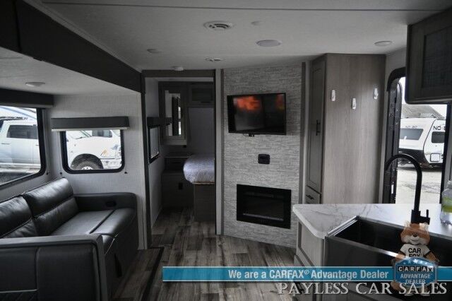 2023 Coleman Dutchmen 2935BH Anchorage AK