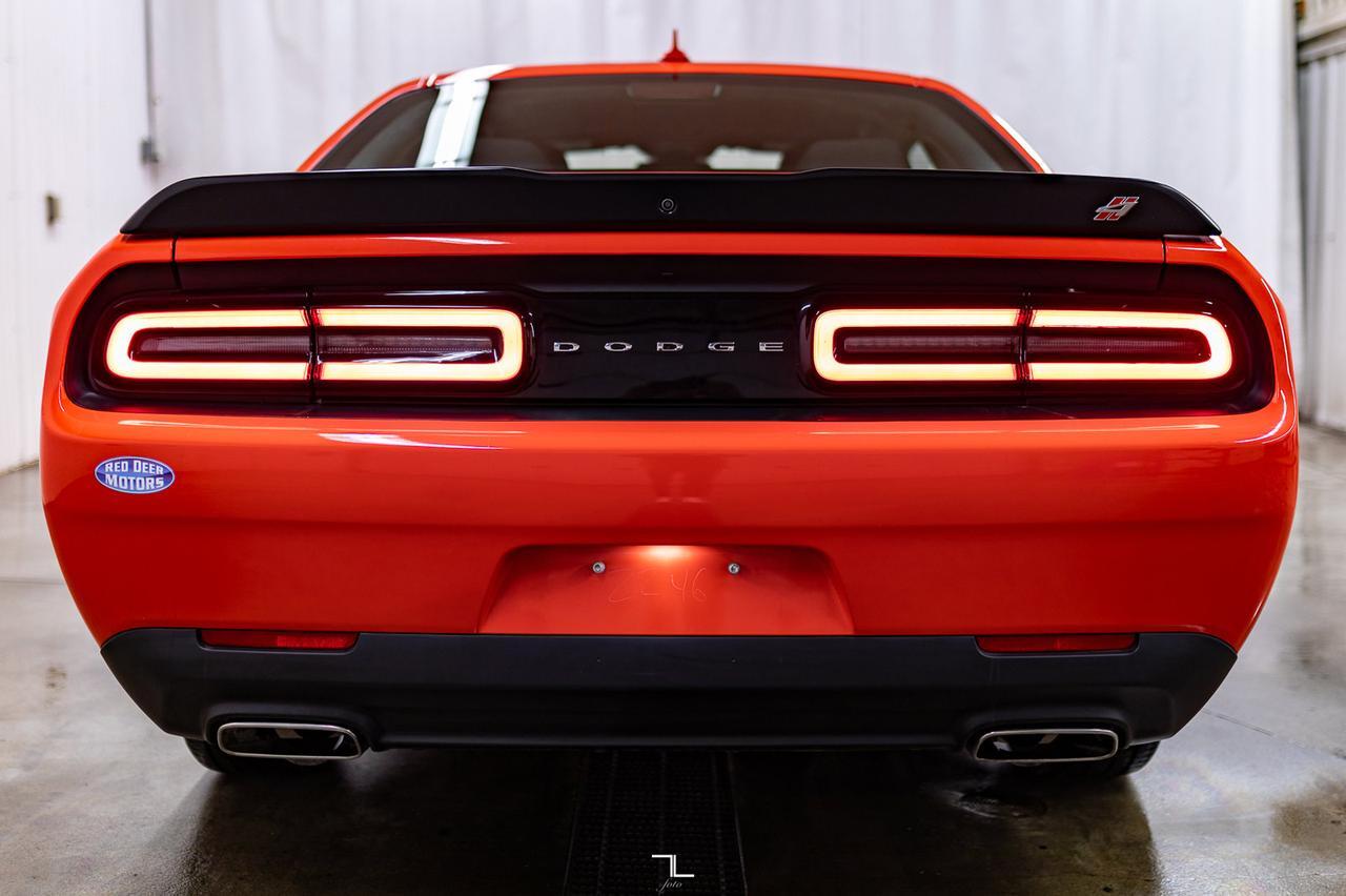 2023 Dodge Challenger AWD SXT Nav BCam Red Deer AB