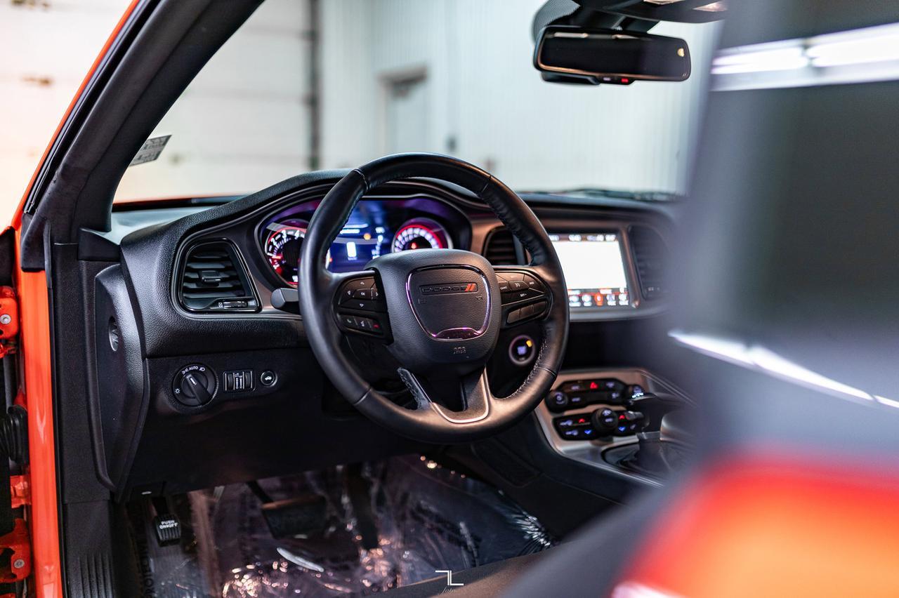 2023 Dodge Challenger AWD SXT Nav BCam Red Deer AB