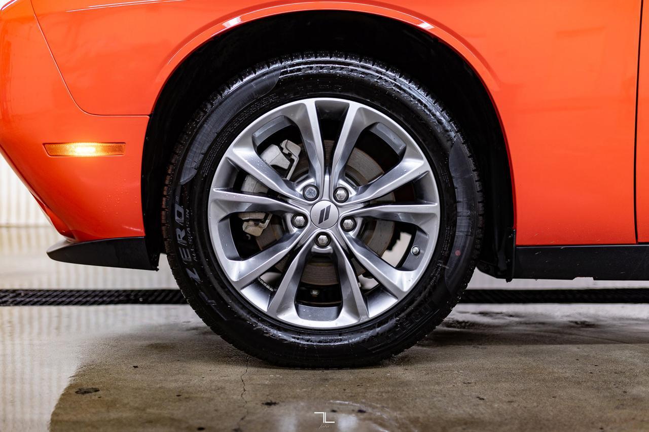 2023 Dodge Challenger AWD SXT Nav BCam Red Deer AB