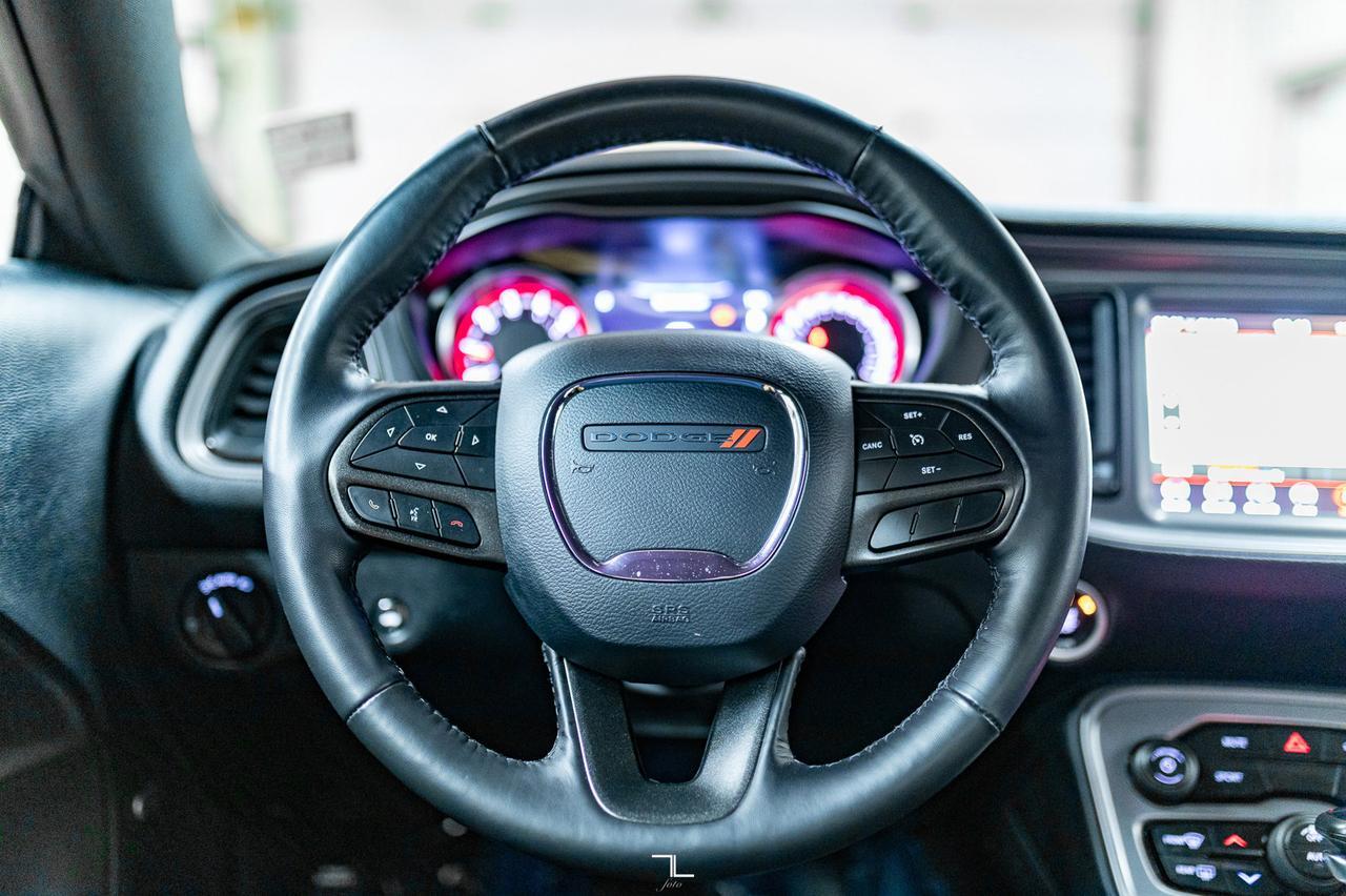 2023 Dodge Challenger AWD SXT Nav BCam Red Deer AB