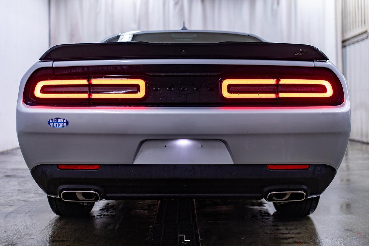 2023 Dodge Challenger AWD SXT Plus Leather Nav BCam Red Deer AB