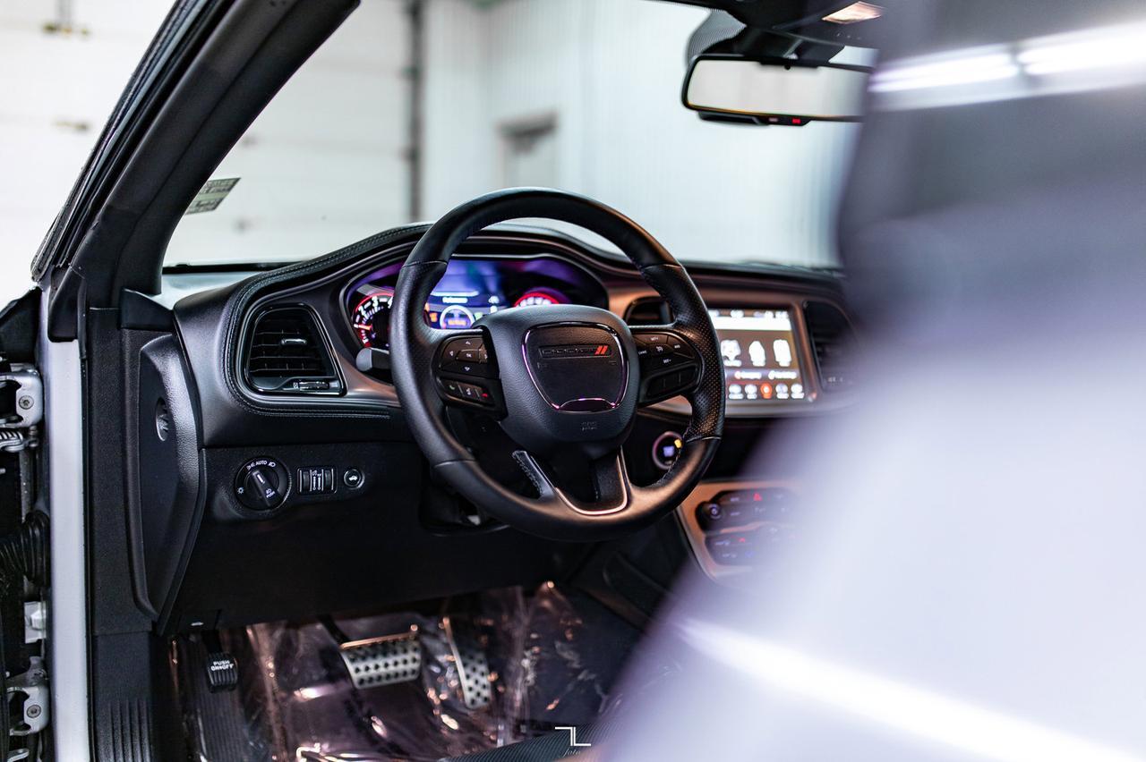 2023 Dodge Challenger AWD SXT Plus Leather Nav BCam Red Deer AB