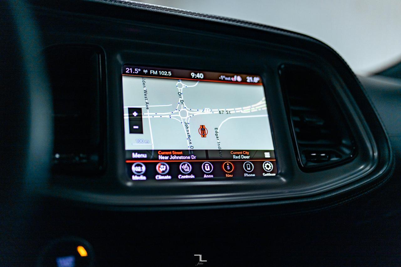 2023 Dodge Challenger AWD SXT Plus Leather Nav BCam Red Deer AB