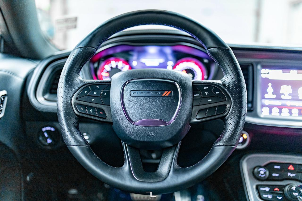 2023 Dodge Challenger AWD SXT Plus Leather Nav BCam Red Deer AB