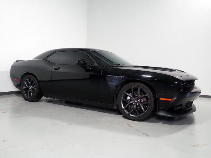 2023 Dodge Challenger R/T *BLACKTOP PKG, MOONROOF, BACKUP-CAMERA, COLOR TOUCHSCREEN, KEYLESS ENTRY, REMOTE START, 20 INCH WHEELS, ACTIVE EXHAUST, ALPINE AUDIO, ANDROID & APPLE