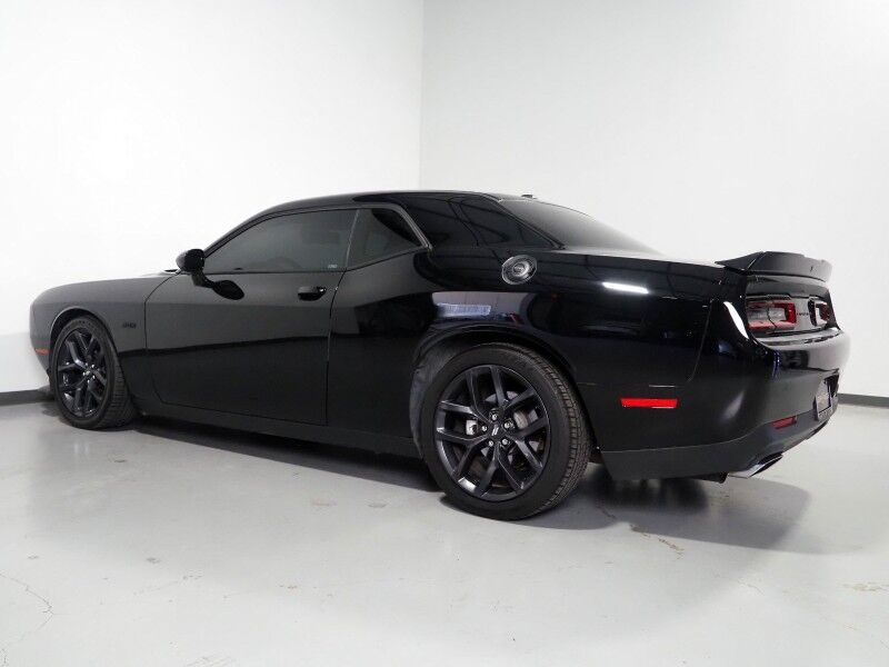 2023 Dodge Challenger R/T *BLACKTOP PKG, MOONROOF, BACKUP-CAMERA, COLOR TOUCHSCREEN, KEYLESS ENTRY, REMOTE START, 20 INCH WHEELS, ACTIVE EXHAUST, ALPINE AUDIO, ANDROID & APPLE Round Rock TX