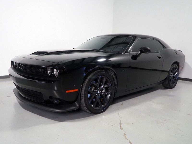 2023 Dodge Challenger R/T *BLACKTOP PKG, MOONROOF, BACKUP-CAMERA, COLOR TOUCHSCREEN, KEYLESS ENTRY, REMOTE START, 20 INCH WHEELS, ACTIVE EXHAUST, ALPINE AUDIO, ANDROID & APPLE Round Rock TX