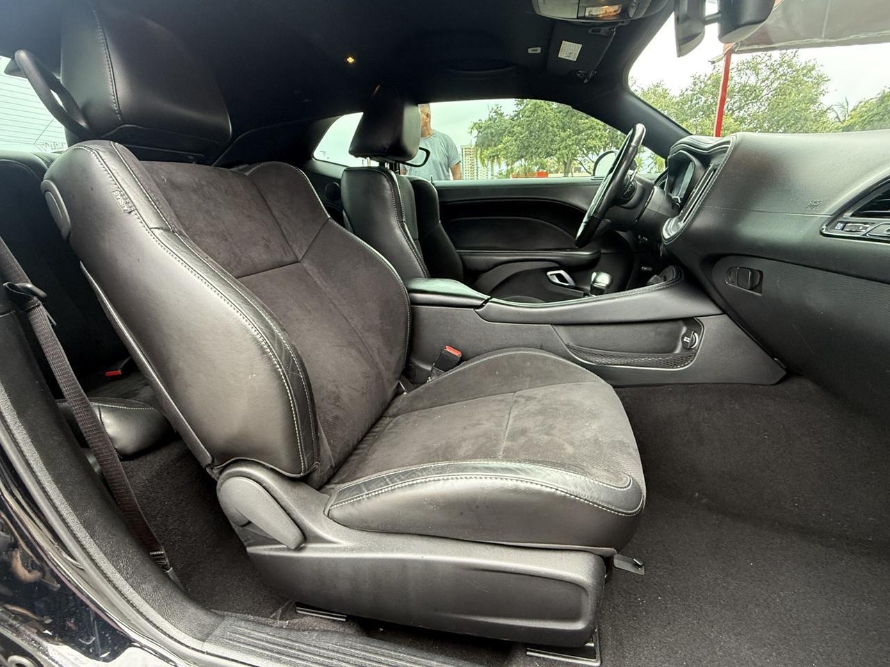 2023 Dodge Challenger R/T Hollywood FL