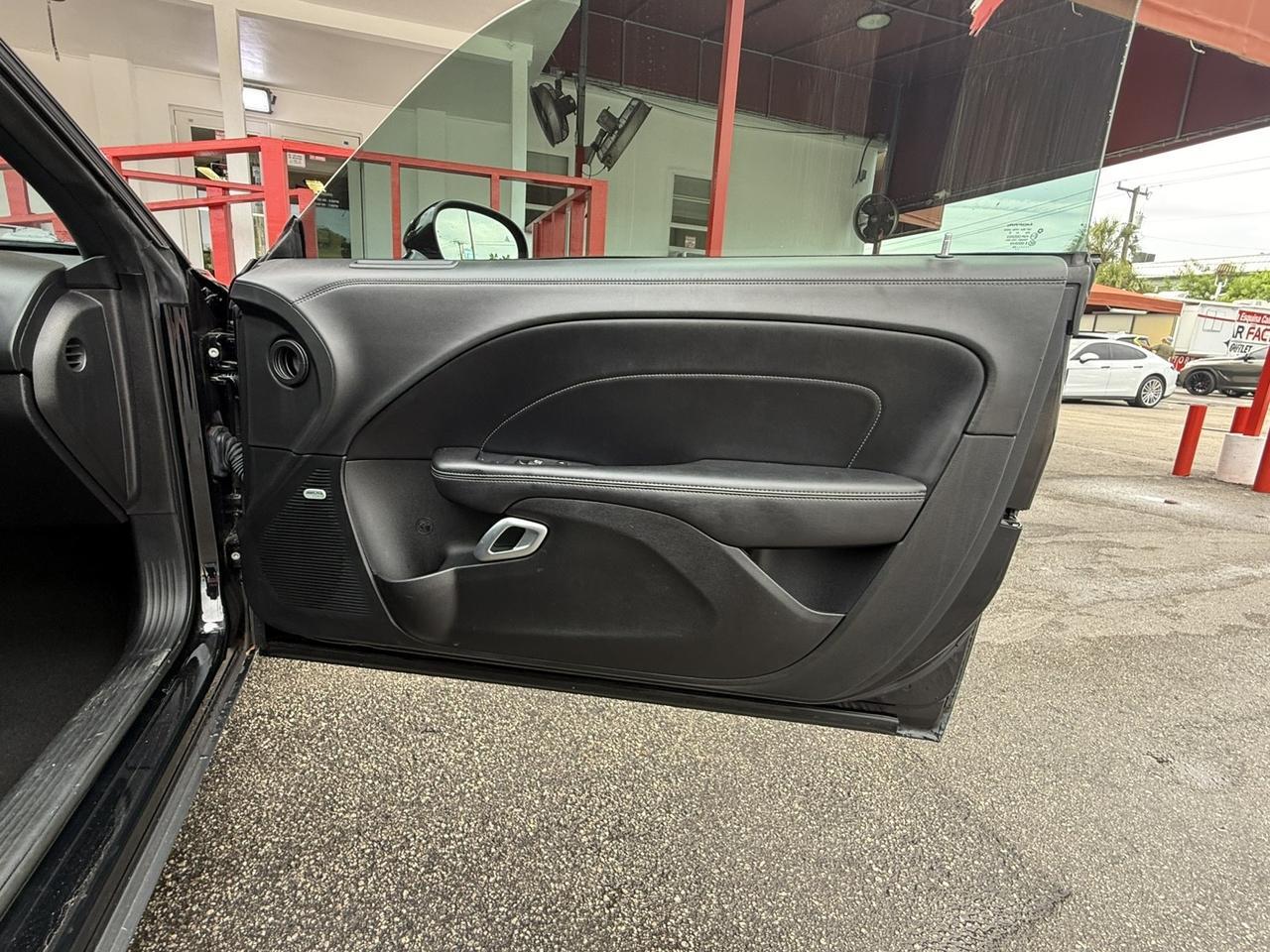 2023 Dodge Challenger R/T Hollywood FL