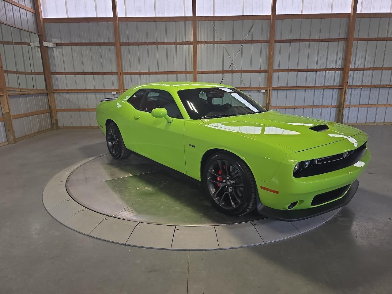 2023 Dodge Challenger R/T Sand Lake NY