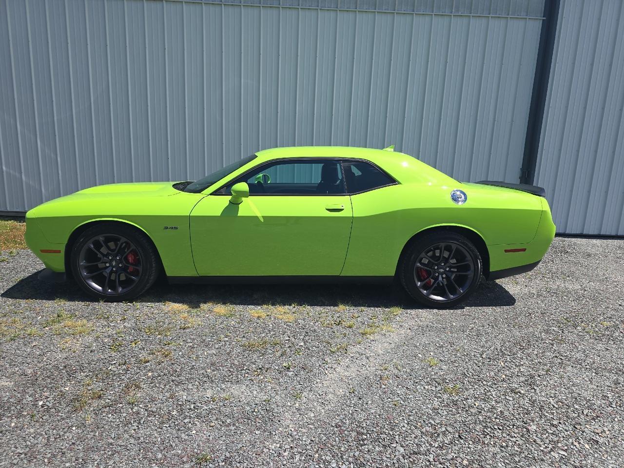 2023 Dodge Challenger R/T Sand Lake NY