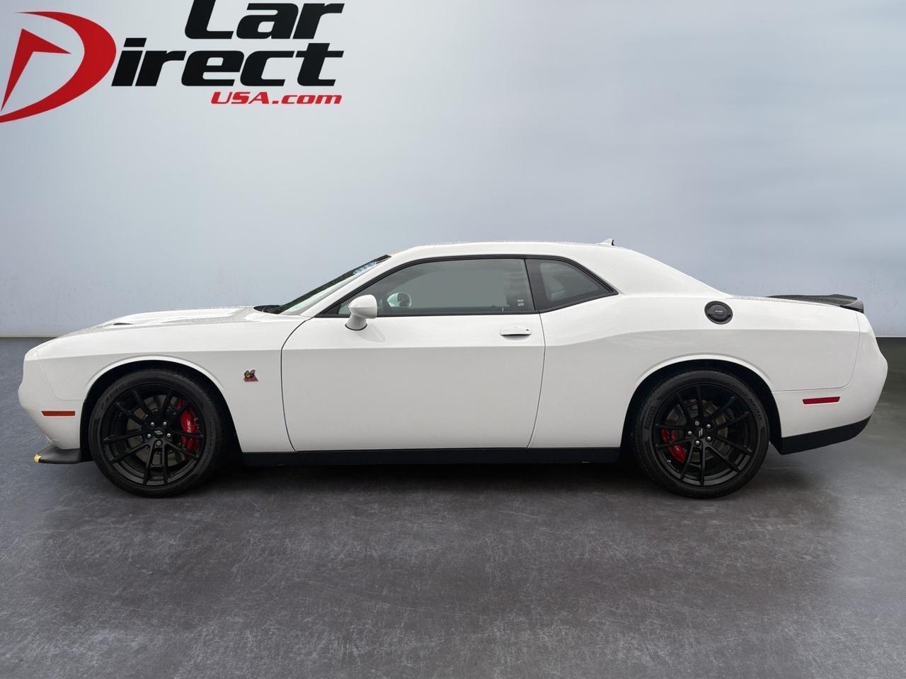 2023 Dodge Challenger R/T Scat Pack 6.4L HEMI 392, SRT DRIVE MODES, BACKUP CAMERA, BLIND SPOT MONITORING, HEATED & VENTILATED SEATS, APPLE CARPLAY/ANDROID AUTO, PARKING SENSORS, ONLY 479 ACTUAL ORIGINAL MILES, 1 OWNER, CLEAN CARFAX, LOCAL TRADE VIRGINIA VEHICLE!!!