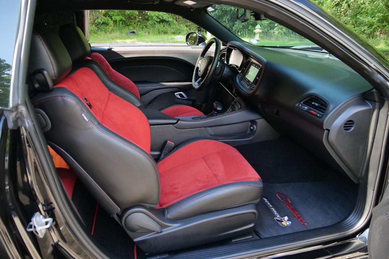 2023 Dodge Challenger R/T Scat Pack Widebody / Harman Kardon Audio / 6.4L V8! Lincolnton NC