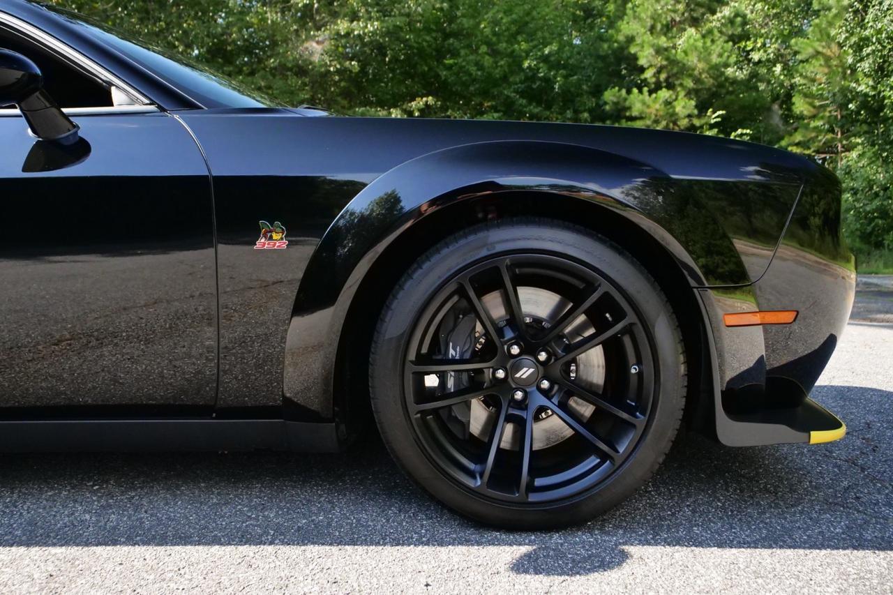 2023 Dodge Challenger R/T Scat Pack Widebody / Harman Kardon Audio / 6.4L V8! Lincolnton NC