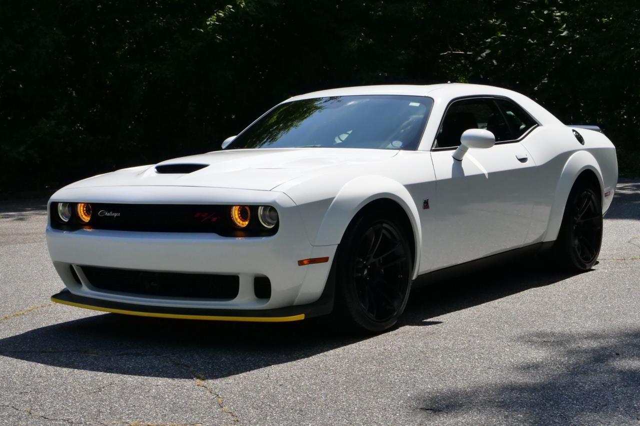 2023 Dodge Challenger R/T Scat Pack Widebody / Plus Package / 6.4L V8! Lincolnton NC