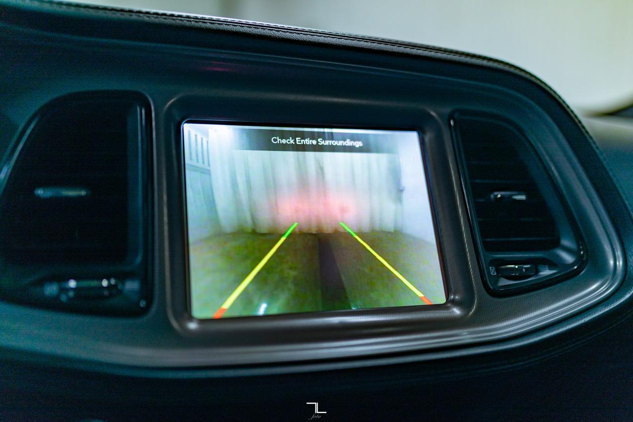 2023 Dodge Challenger R/T Shaker Leather Roof Nav BCam Red Deer AB