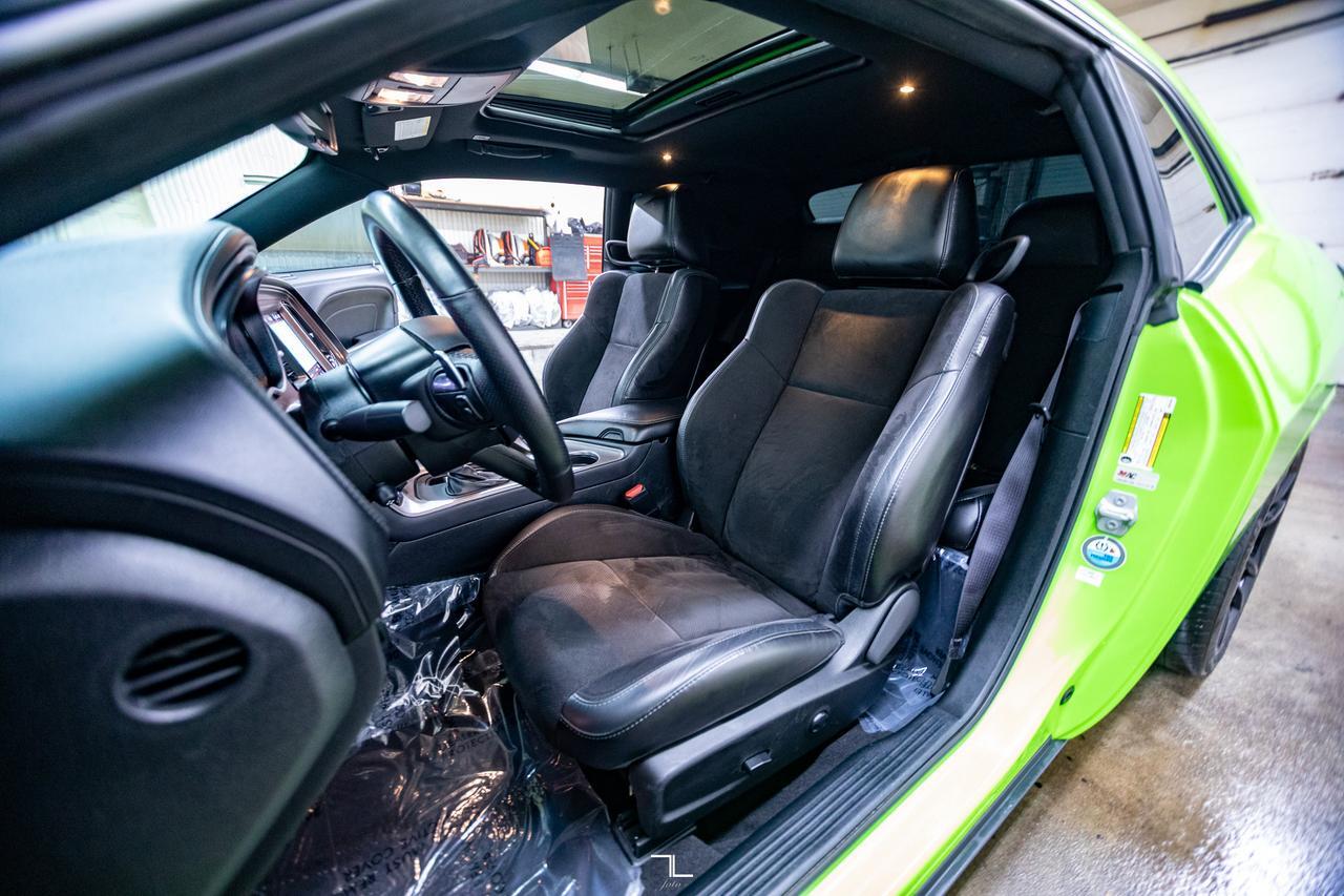 2023 Dodge Challenger R/T Shaker Leather Roof Nav BCam Red Deer AB