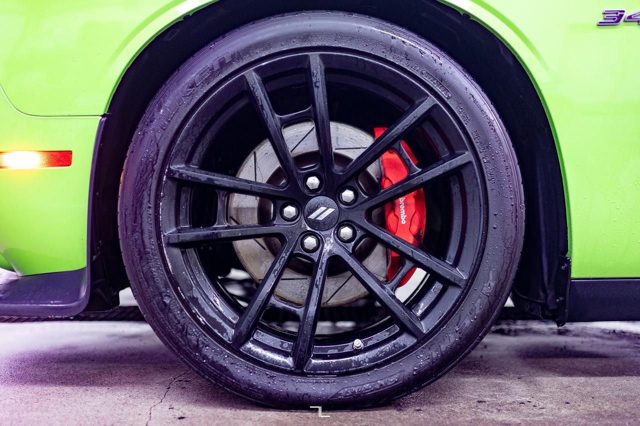 2023 Dodge Challenger R/T Shaker Leather Roof Nav BCam Red Deer AB