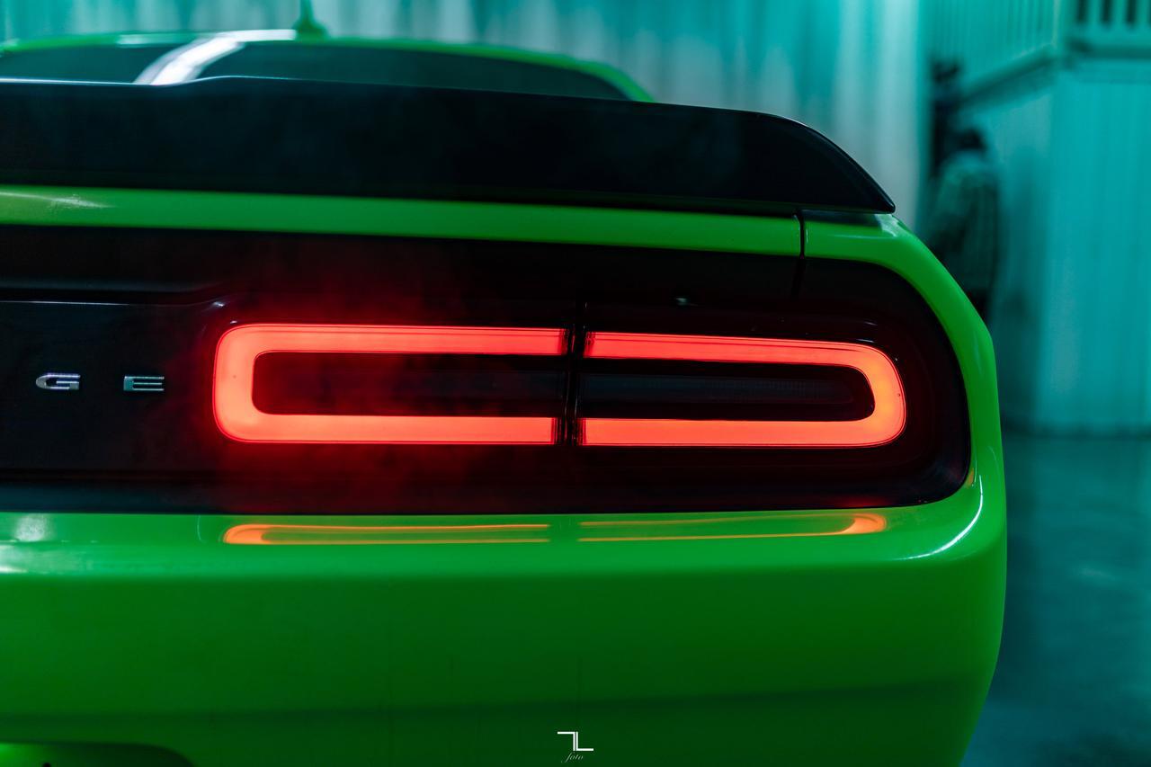 2023 Dodge Challenger R/T Shaker Leather Roof Nav BCam Red Deer AB