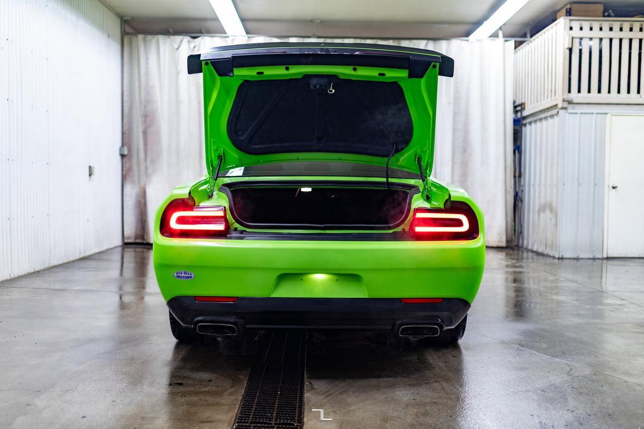 2023 Dodge Challenger R/T Shaker Leather Roof Nav BCam Red Deer AB