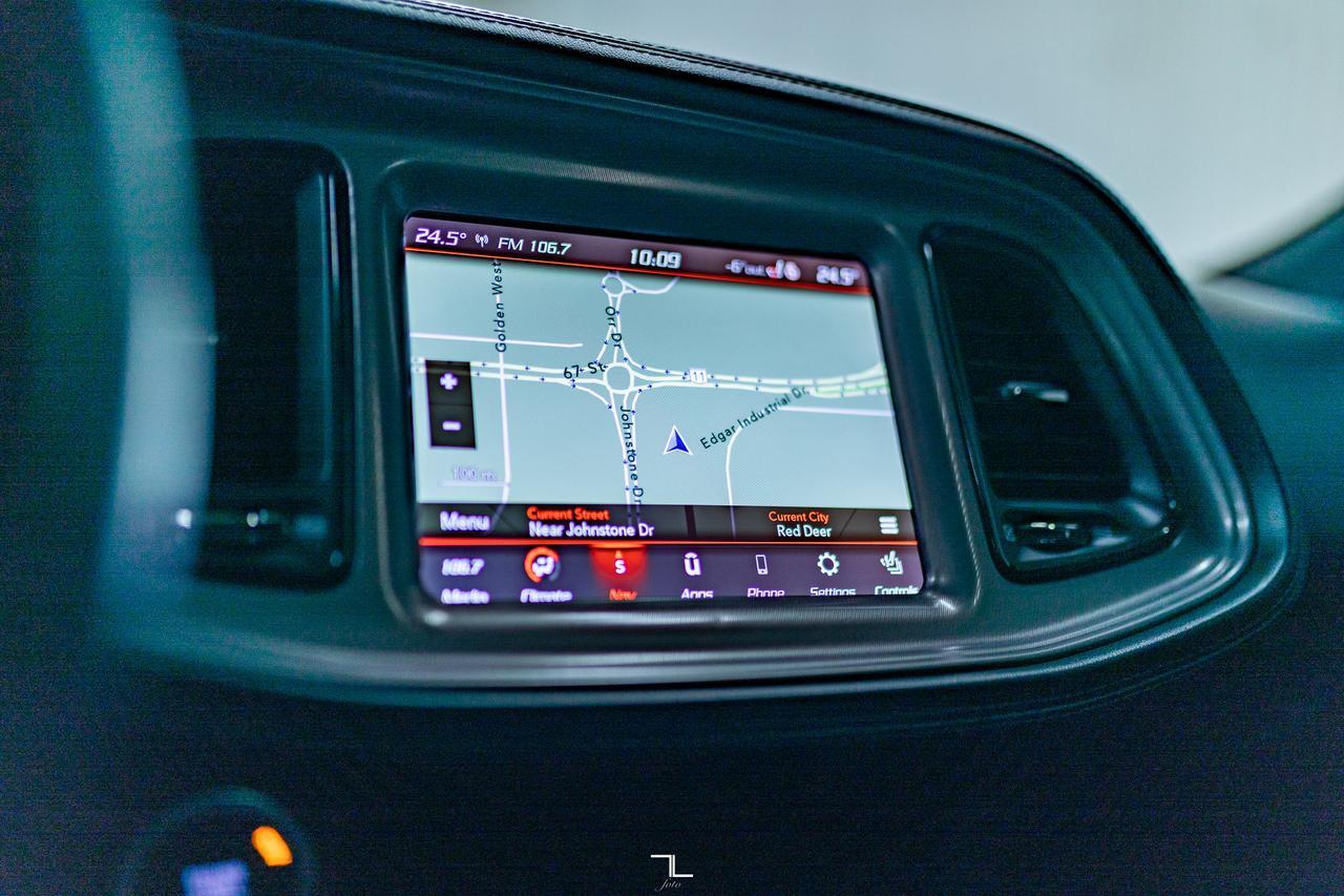 2023 Dodge Challenger R/T Shaker Leather Roof Nav BCam Red Deer AB