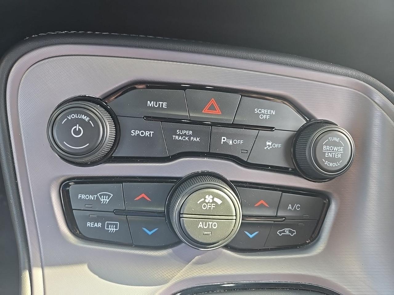 2023 Dodge Challenger R/T West Burlington IA