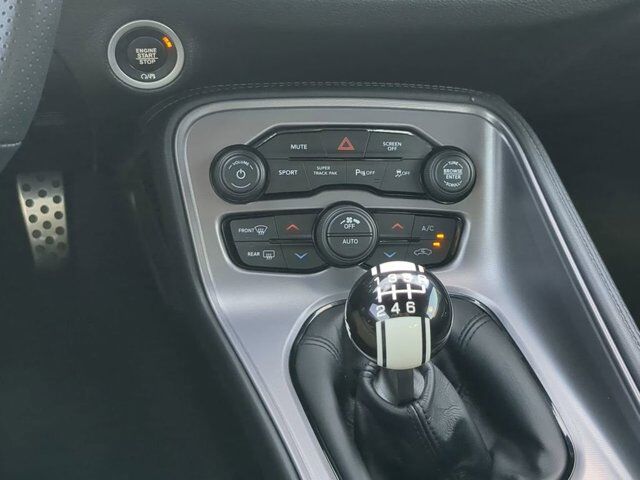 2023 Dodge Challenger R/T Winder GA