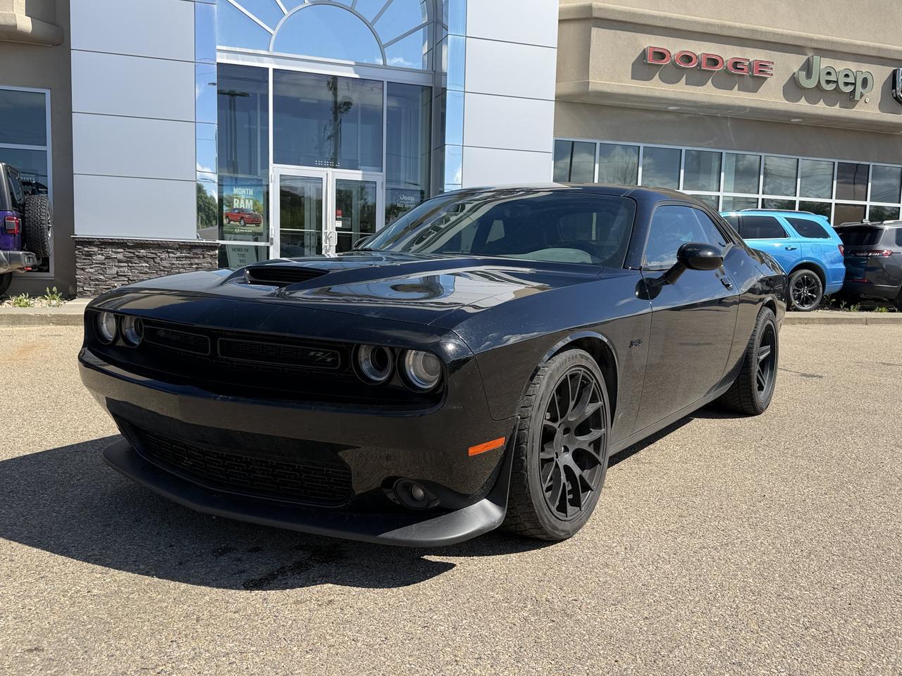 2023 Dodge Challenger RT RWD 2 Door | Low KMs | V8 HEMI | Heated Vented Nappa Leather | Sunroof | NAV | Remote Start Redwater AB